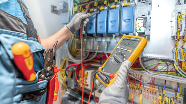 Best Licensed Electrician  in Grand Bay, AL